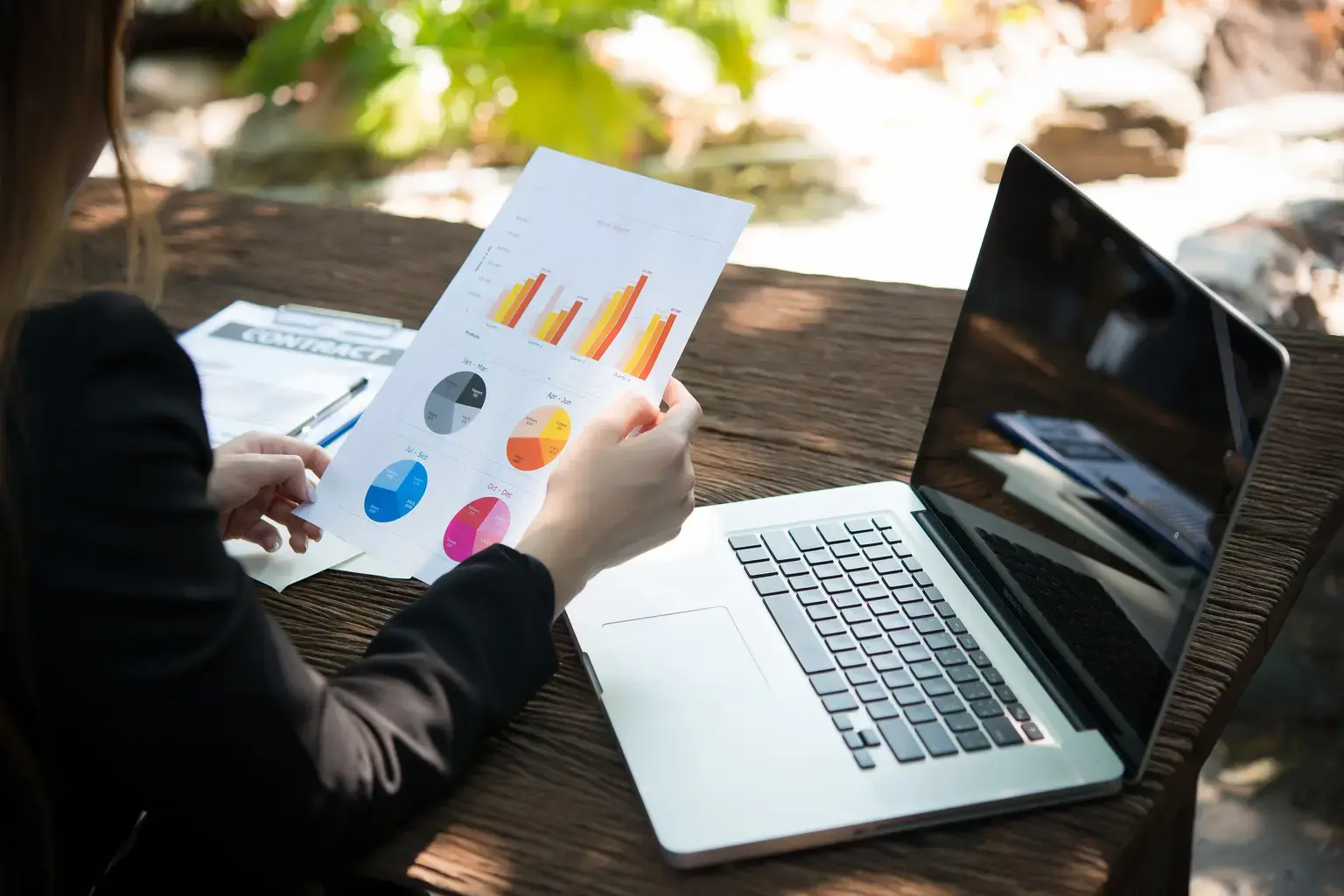 How to Measure Digital Marketing ROI: Key Metrics Every Business Should Track | Arkay Apps Pvt. Ltd.
